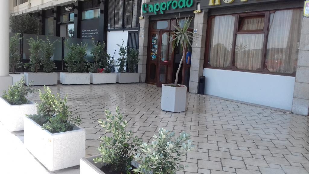 Hotel L'Approdo Бриндизи Экстерьер фото